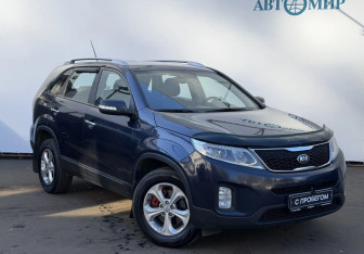 Подержанный автомобиль Kia Sorento 2014 года (3 фото)