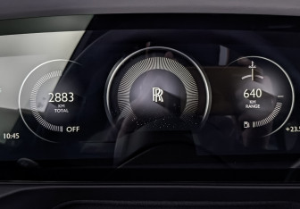 Подержанный автомобиль Rolls-Royce Ghost 2024 года (16 фото)