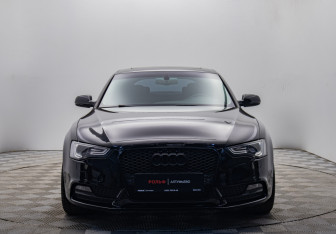Подержанный автомобиль Audi A5 Liftback 2014 года (8 фото)