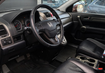 Подержанный автомобиль Honda CR-V 2012 года (12 фото)