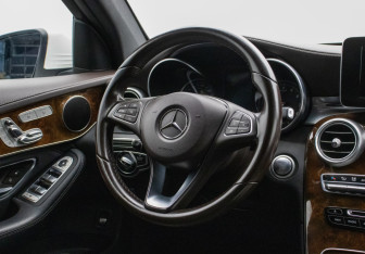 Подержанный автомобиль Mercedes-Benz GLC Coupe 2016 года (15 фото)