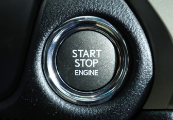 Подержанный автомобиль Lexus ES 2015 года (20 фото)