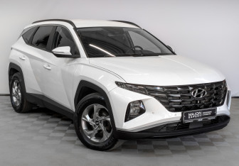 Подержанный автомобиль Hyundai Tucson 2022 года (3 фото)