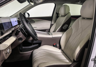 Подержанный автомобиль Exeed RX 2024 года (14 фото)