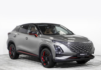 Подержанный автомобиль Omoda C5 2023 года (3 фото)