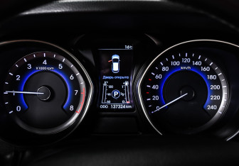 Подержанный автомобиль Hyundai i30 Hatchback 2012 года (10 фото)