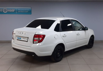 Подержанный автомобиль LADA (ВАЗ) Granta Sedan 2023 года (5 фото)