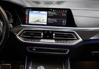 Подержанный автомобиль BMW X5 M 2021 года (15 фото)