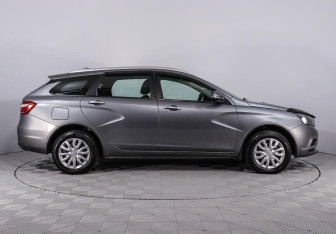 Подержанный автомобиль LADA (ВАЗ) Vesta Wagon 2020 года (4 фото)