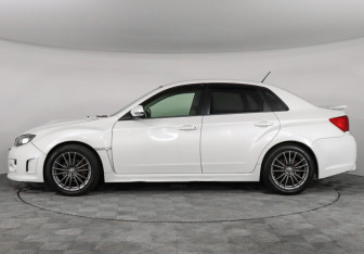 Подержанный автомобиль Subaru Impreza WRX Sedan 2011 года (8 фото)