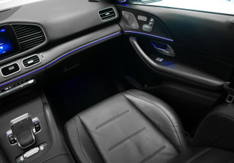 Подержанный автомобиль Mercedes-Benz GLE 2019 года (23 фото)