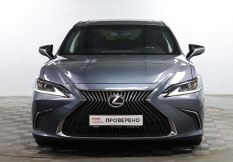 Подержанный автомобиль Lexus ES 2021 года (2 фото)
