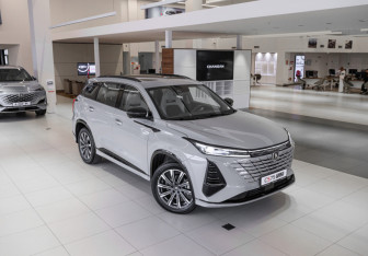 Новый Changan CS75PLUS 2024 (2 фото)