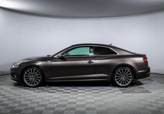 Подержанный автомобиль Audi A5 Coupe 2016 года (8 фото)