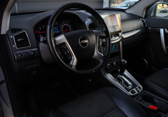 Подержанный автомобиль Chevrolet Captiva 2014 года (13 фото)