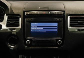 Подержанный автомобиль Volkswagen Touareg 2016 года (6 фото)