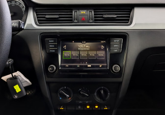 Подержанный автомобиль Skoda Rapid Liftback 2019 года (15 фото)