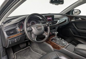 Подержанный автомобиль Audi A6 Sedan 2012 года (15 фото)
