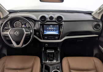 Подержанный автомобиль DongFeng DF6 2022 года (14 фото)