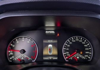 Подержанный автомобиль Haval Jolion 2022 года (16 фото)