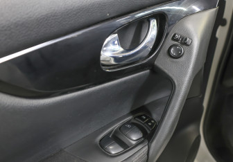 Подержанный автомобиль Nissan Qashqai 2016 года (20 фото)
