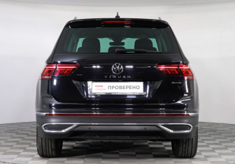 Подержанный автомобиль Volkswagen Tiguan 2021 года (6 фото)