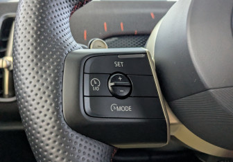 Подержанный автомобиль MINI Countryman 2024 года (22 фото)