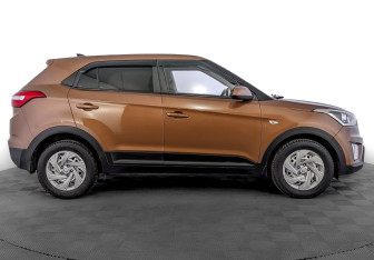 Подержанный автомобиль Hyundai Creta 2019 года (4 фото)