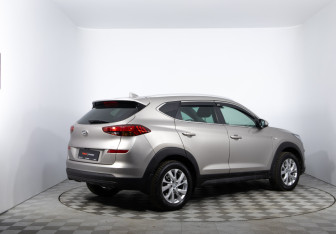 Подержанный автомобиль Hyundai Tucson 2018 года (5 фото)