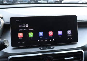 Подержанный автомобиль Geely Coolray 2023 года (16 фото)