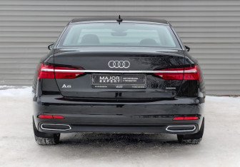 Подержанный автомобиль Audi A6 Sedan 2019 года (6 фото)