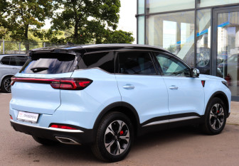 Подержанный автомобиль Chery Tiggo 7 Pro Max 2023 года (4 фото)