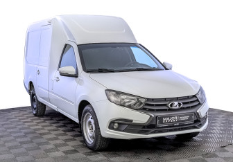 Подержанный автомобиль LADA (ВАЗ) Granta Wagon 2023 года (3 фото)