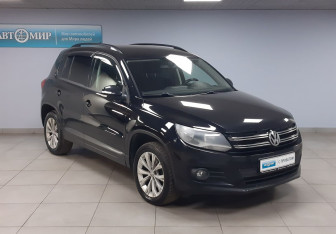 Подержанный автомобиль Volkswagen Tiguan 2015 года (3 фото)