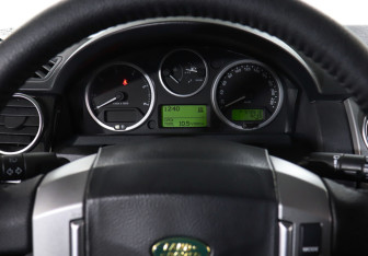 Подержанный автомобиль Land Rover Discovery 2007 года (11 фото)