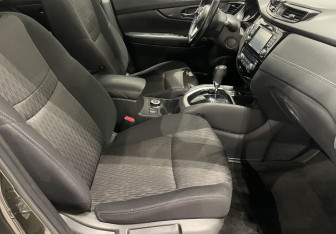 Подержанный автомобиль Nissan X-Trail 2018 года (9 фото)