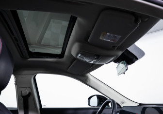 Подержанный автомобиль FAW Bestune T55 2023 года (16 фото)