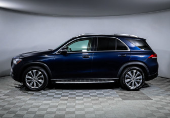 Подержанный автомобиль Mercedes-Benz GLE 2020 года (8 фото)