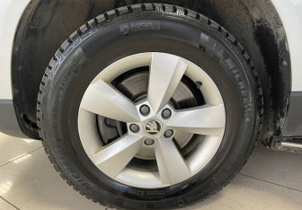 Подержанный автомобиль Skoda Karoq 2021 года (9 фото)