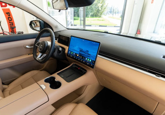 Новый Evolute i-SPACE 2025 (7 фото)