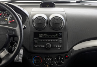 Подержанный автомобиль Ravon Nexia R3 2017 года (17 фото)