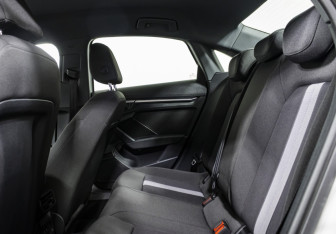 Подержанный автомобиль Audi A3 Sedan 2021 года (13 фото)