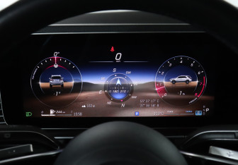 Подержанный автомобиль Mercedes-Benz GLE 2025 года (22 фото)