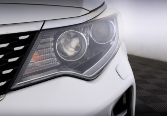 Подержанный автомобиль Kia Optima Sedan 2017 года (17 фото)