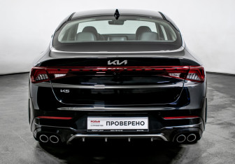 Подержанный автомобиль Kia K5 2024 года (6 фото)