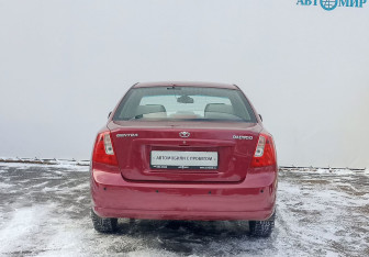 Подержанный автомобиль Daewoo Gentra Sedan 2015 года (6 фото)