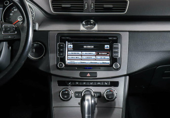 Подержанный автомобиль Volkswagen Passat Wagon 2014 года (13 фото)