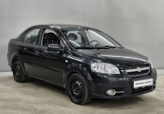 Подержанный автомобиль Chevrolet Aveo Sedan 2007 года (3 фото)