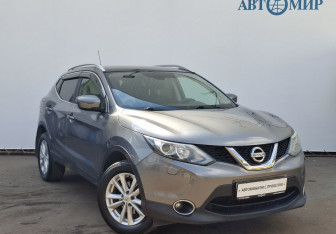 Подержанный автомобиль Nissan Qashqai 2014 года (3 фото)
