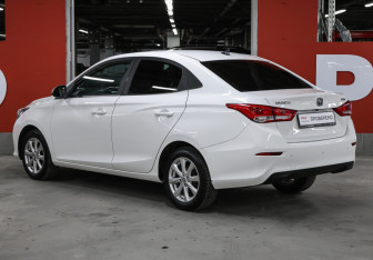 Подержанный автомобиль Changan Alsvin 2023 года (7 фото)